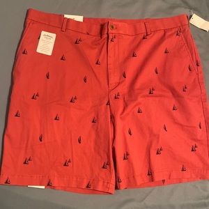 IZOD Saltwater Relaxed Classics Shorts collection stretch , 98% cotton 2%spandex